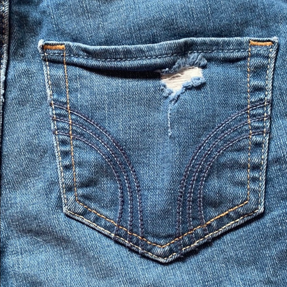 High Waisted Shorts with Rips - Picture 3 of 4